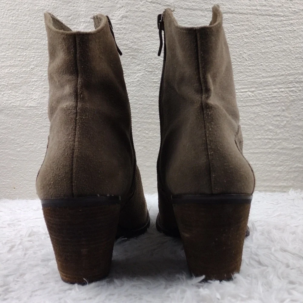 BCBGeneration Santina Taupe Suede Leather Pointy Toe Stacked Heel Ankle Boot